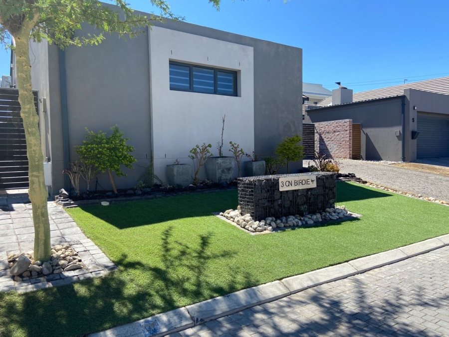 3 Bedroom Property for Sale in Turnberry Village Western Cape